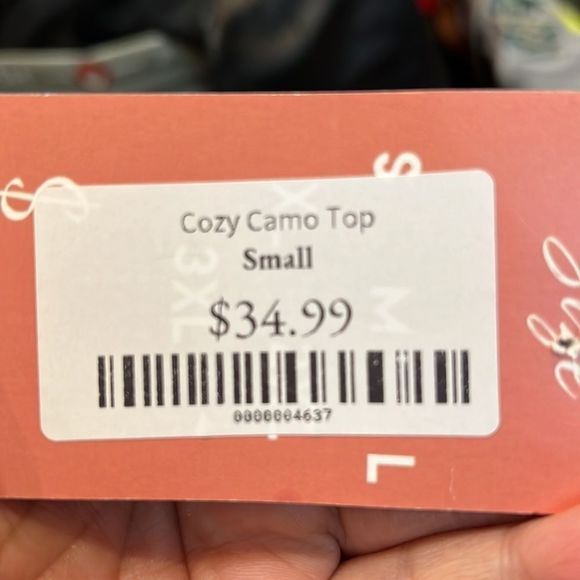 Cozy camo top - Picture 4 of 4